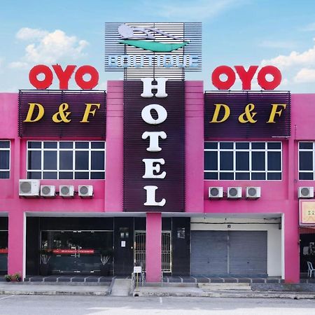 Oyo 498 D&F Boutique Hotel Senawang Серембан  Экстерьер фото