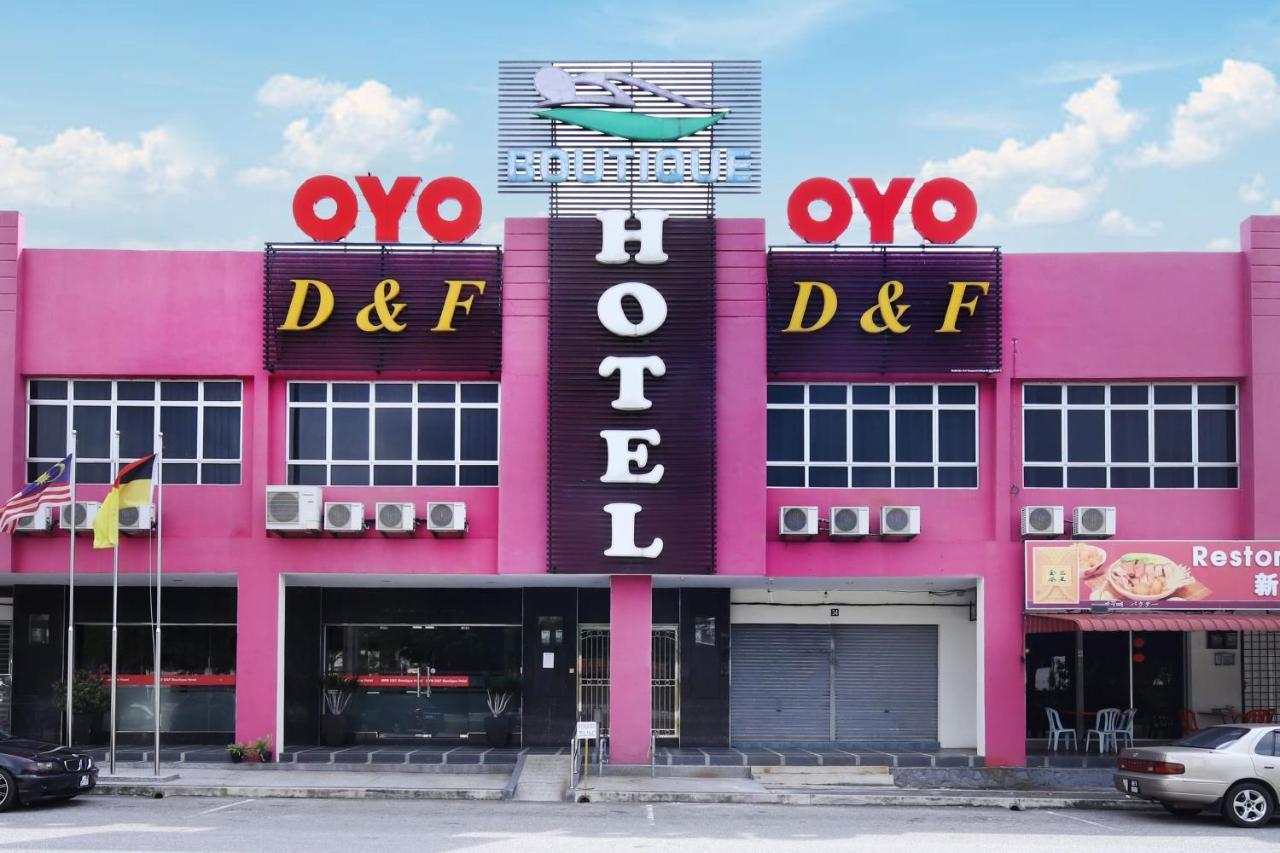 Oyo 498 D&F Boutique Hotel Senawang Серембан  Экстерьер фото